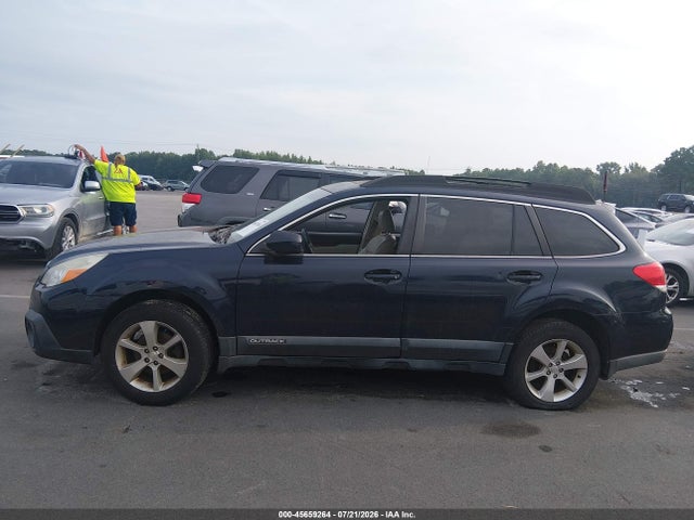 Продаж на аукціоні авто 2014 Subaru Outback 2.5i Limited, vin: 4S4BRBLC0E3212317, номер лоту: 45659264