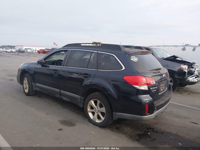 Продаж на аукціоні авто 2014 Subaru Outback 2.5i Limited, vin: 4S4BRBLC0E3212317, номер лоту: 45659264