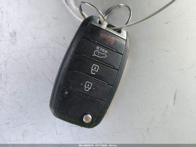 KIA SOUL + 2018 KNDJP3A53J7504725 Image 11