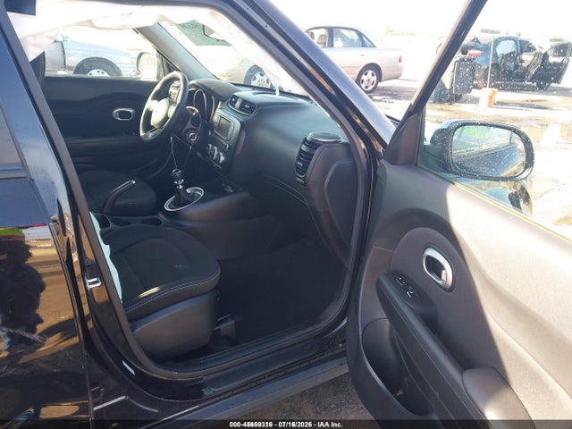 KIA Soul 2018 KNDJN2A2XJ7558576 Image 5
