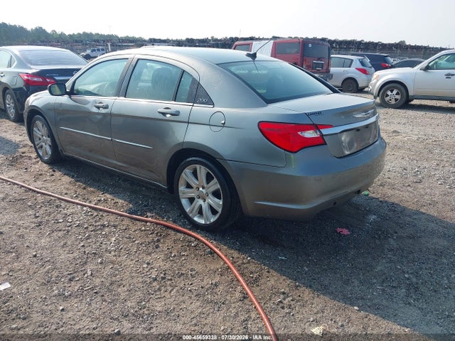 2013 Chrysler 200 Touring მანქანა იყიდება აუქციონზე, vin: 1C3CCBBB9DN656015, აუქციონის ნომერი: 45659338