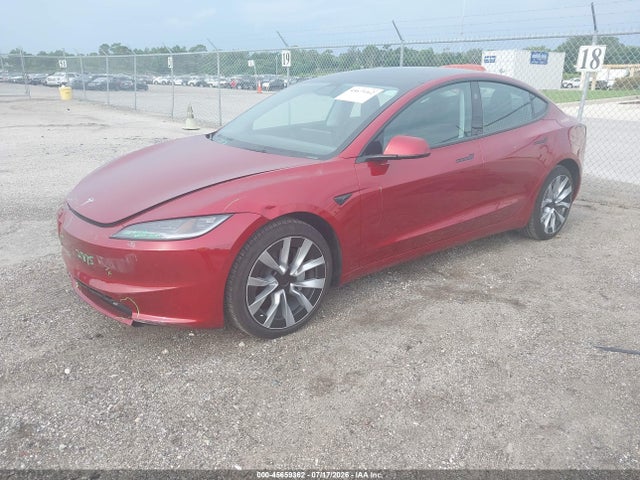 Tesla MODEL 3 2025 5YJ3E1EA1SF040405 Image 2