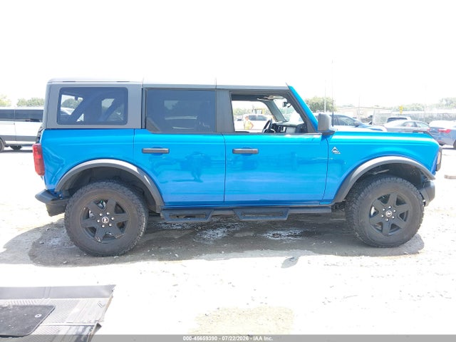 Ford Bronco Black Diamond 2024 1FMEE1BP6RLA23426 Image 13