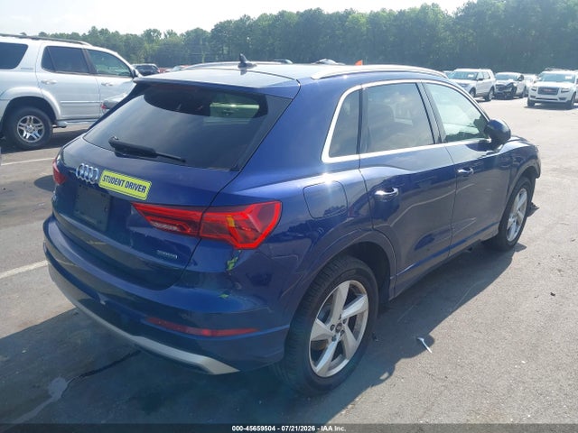 2022 Audi Q3 Premium 40 Tfsi Quattro Tiptronic მანქანა იყიდება აუქციონზე, vin: WA1AUCF3XN1093519, აუქციონის ნომერი: 45659504