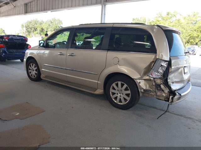 2012 Chrysler Town & Country Touring-l მანქანა იყიდება აუქციონზე, vin: 2C4RC1CG4CR237212, აუქციონის ნომერი: 45659572