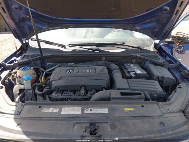 2017 Volkswagen Passat 1.8t R-line მანქანა იყიდება აუქციონზე, vin: 1VWDT7A3XHC056528, აუქციონის ნომერი: 45659590