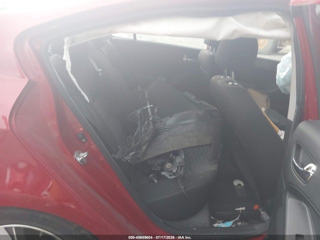 45659604 :رقم المزاد ، 3KPFL4A7XJE272262 vin ، 2018 Kia Forte S مزاد بيع