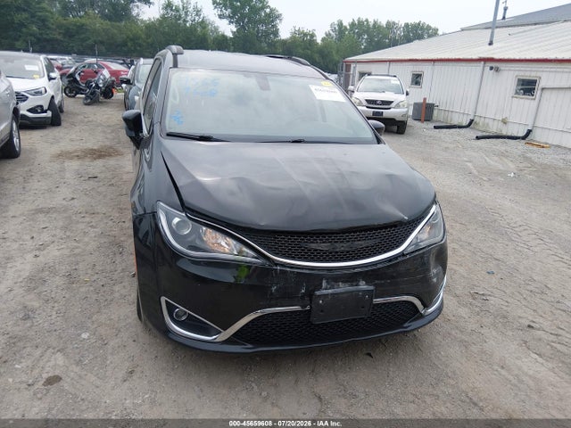 45659608 :رقم المزاد ، 2C4RC1BG4HR720031 vin ، 2017 Chrysler Pacifica Touring-l مزاد بيع