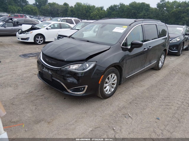 45659608 :رقم المزاد ، 2C4RC1BG4HR720031 vin ، 2017 Chrysler Pacifica Touring-l مزاد بيع