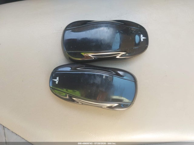Продажа на аукционе авто 2016 Tesla Model S 60d/70d/75d/85d/90d, vin: 5YJSA1E20GF129812, номер лота: 45659743