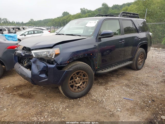 2024 Toyota 4runner Sr5 მანქანა იყიდება აუქციონზე, vin: JTEMU5JR0R6214976, აუქციონის ნომერი: 45659758