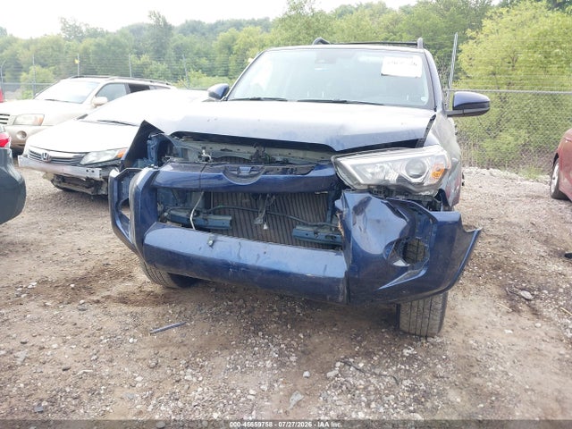 2024 Toyota 4runner Sr5 მანქანა იყიდება აუქციონზე, vin: JTEMU5JR0R6214976, აუქციონის ნომერი: 45659758