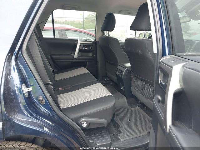 2024 Toyota 4runner Sr5 მანქანა იყიდება აუქციონზე, vin: JTEMU5JR0R6214976, აუქციონის ნომერი: 45659758