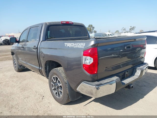 5TFDY5F13HX657031 Toyota Tundra Sr5 5.7l V8