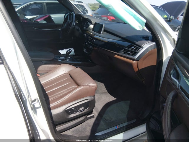 Продажа на аукционе авто 2015 Bmw X5 Xdrive35i, vin: 5UXKR0C58F0K56559, номер лота: 45659776