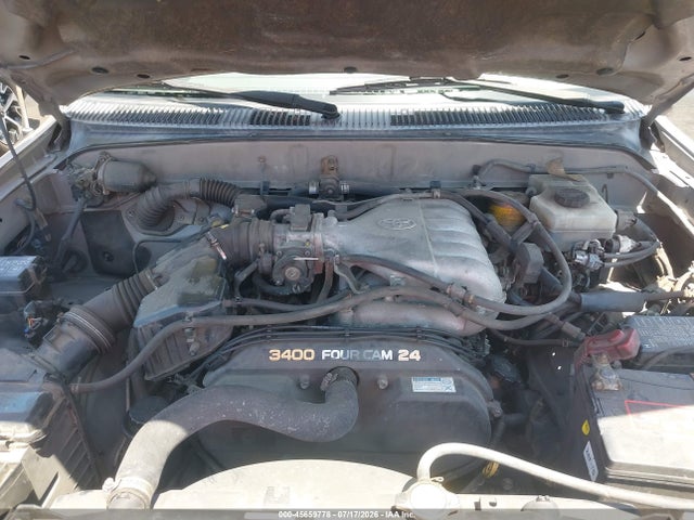 45659778 :رقم المزاد ، JT3GN86RX10202547 vin ، 2001 Toyota 4runner Sr5 V6 مزاد بيع