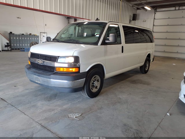 Chevrolet Express 3500 Lt 2017 1GAZGPFG3H1289034 Image 2