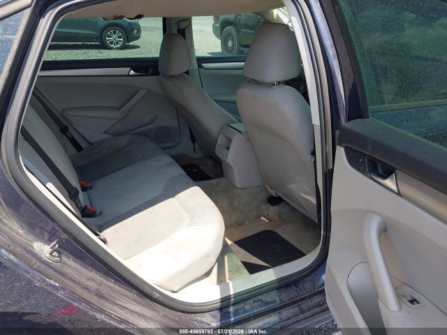 2014 Volkswagen Passat 1.8t S მანქანა იყიდება აუქციონზე, vin: 1VWAS7A30EC042185, აუქციონის ნომერი: 45659792