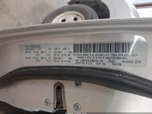 45659795 :رقم المزاد ، 1C6RR7KG8JS306750 vin ، 2018 Ram 1500 مزاد بيع