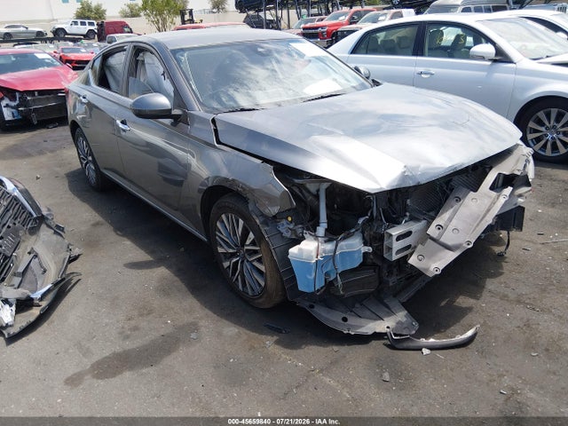 Nissan Altima Sv Fwd 2023 1N4BL4DVXPN377001 main image