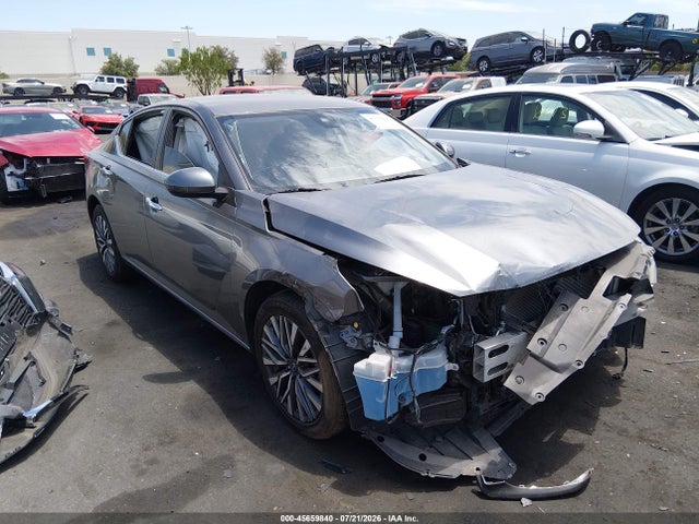 1N4BL4DVXPN377001 Nissan Altima Sv Fwd