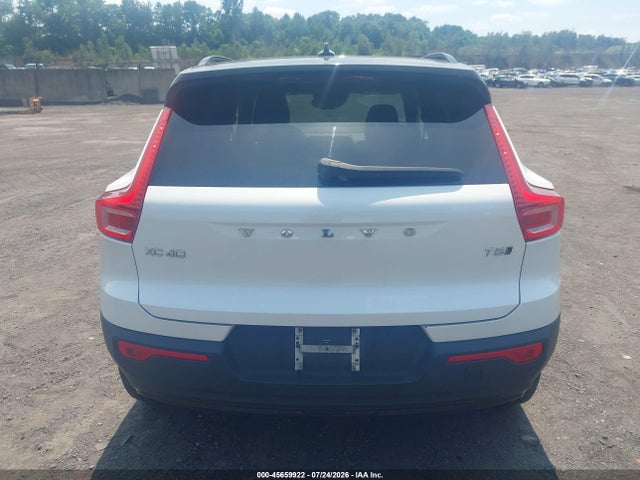 Продажа на аукционе авто 2021 Volvo Xc40 T5 R-design, vin: YV4162UM6M2409879, номер лота: 45659922