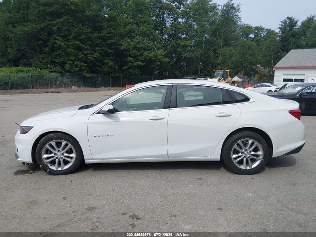 Продажа на аукционе авто 2016 Chevrolet Malibu 1lt, vin: 1G1ZE5ST3GF242732, номер лота: 45659978