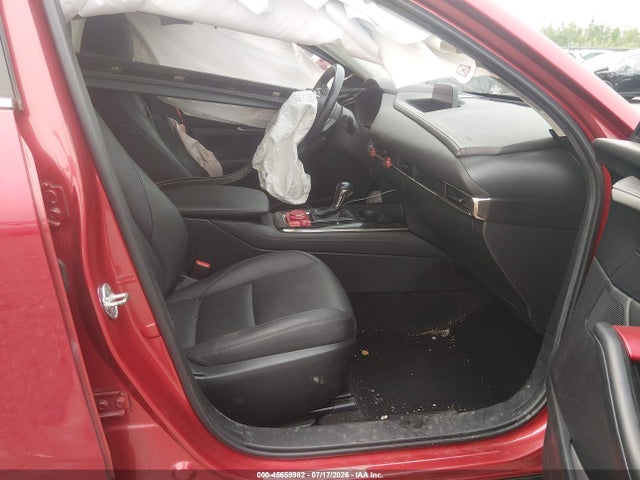 45659982 :رقم المزاد ، 3MVDMBCLXMM262116 vin ، 2021 Mazda Cx-30 Preferred مزاد بيع