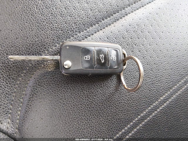 Продажа на аукционе авто 2012 Volkswagen Passat 2.5l Se, vin: 1VWBP7A31CC040786, номер лота: 45660003