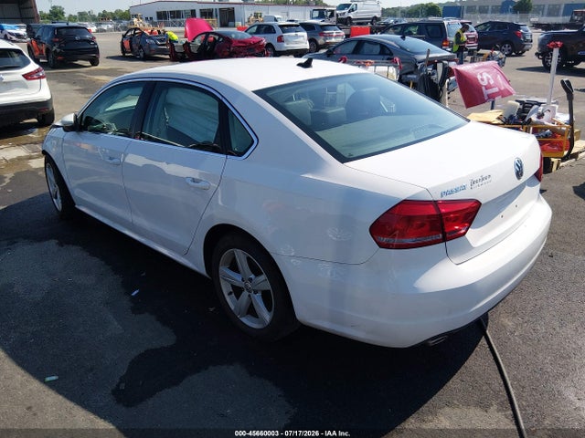Продажа на аукционе авто 2012 Volkswagen Passat 2.5l Se, vin: 1VWBP7A31CC040786, номер лота: 45660003