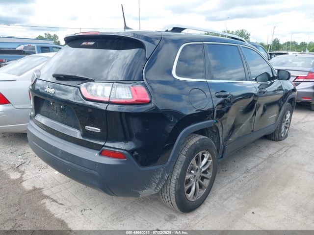 45660013 :رقم المزاد ، 1C4PJMLB1KD136195 vin ، 2019 Jeep Cherokee Latitude Plus 4x4 مزاد بيع