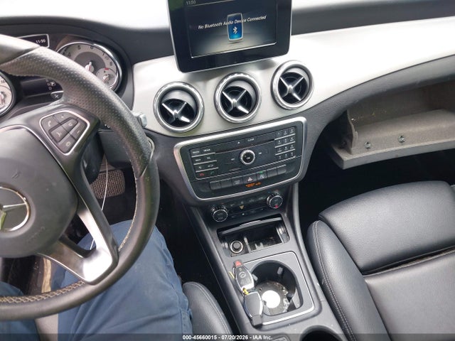 WDCTG4EB0HJ297894 Mercedes-Benz GLA 250