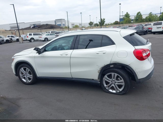 WDCTG4EB0HJ297894 Mercedes-Benz GLA 250