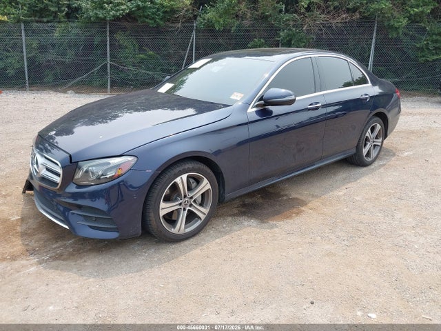 2017 Mercedes-benz E 300 4matic მანქანა იყიდება აუქციონზე, vin: WDDZF4KB8HA238850, აუქციონის ნომერი: 45660031