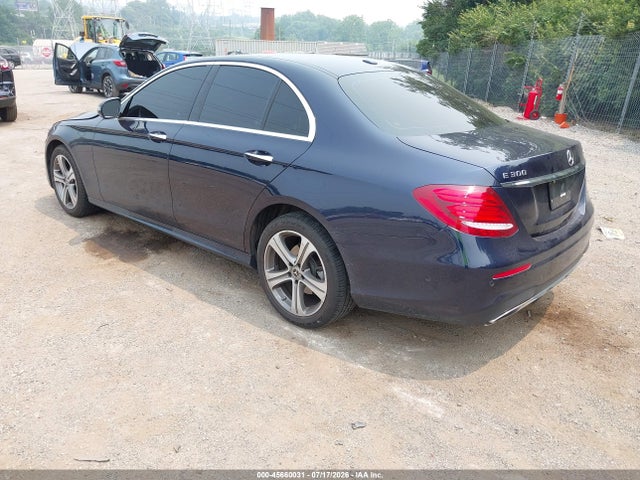 2017 Mercedes-benz E 300 4matic მანქანა იყიდება აუქციონზე, vin: WDDZF4KB8HA238850, აუქციონის ნომერი: 45660031