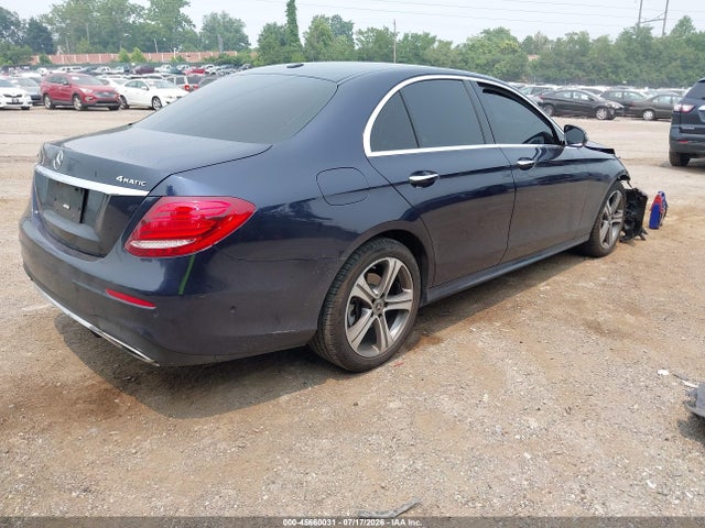 2017 Mercedes-benz E 300 4matic მანქანა იყიდება აუქციონზე, vin: WDDZF4KB8HA238850, აუქციონის ნომერი: 45660031
