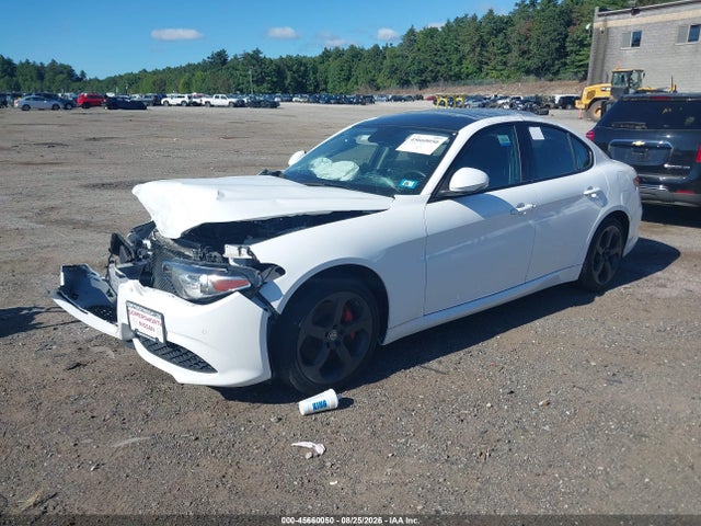 Продаж на аукціоні авто 2017 Alfa Romeo Giulia Awd, vin: ZARFAEDN4H7551177, номер лоту: 45660050