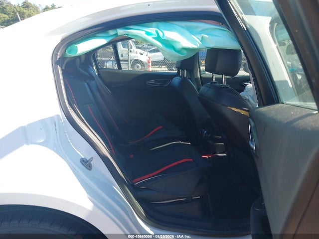 Продаж на аукціоні авто 2017 Alfa Romeo Giulia Awd, vin: ZARFAEDN4H7551177, номер лоту: 45660050
