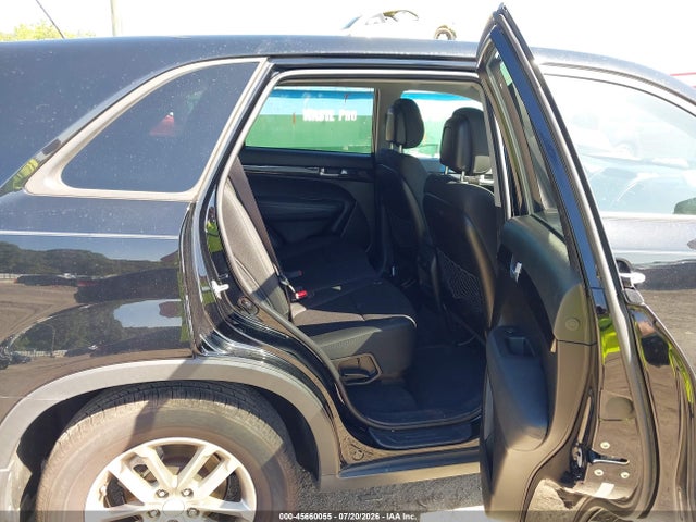 Продажа на аукционе авто 2014 Kia Sorento Lx, vin: 5XYKT3A67EG475408, номер лота: 45660055