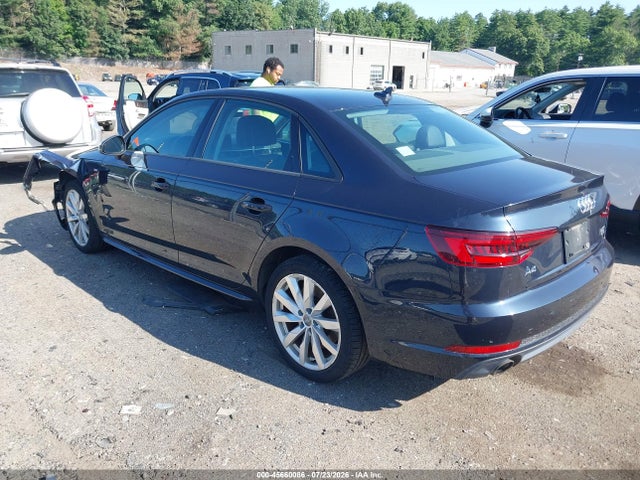 WAUDNAF43JA068899 Audi A4 2.0t Premium/2.0t Tech Premium