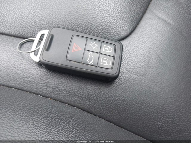 Auction sale of the 2015 Volvo V60 T5 Platinum, vin: YV1612SMXF1246263, lot number: 45660117