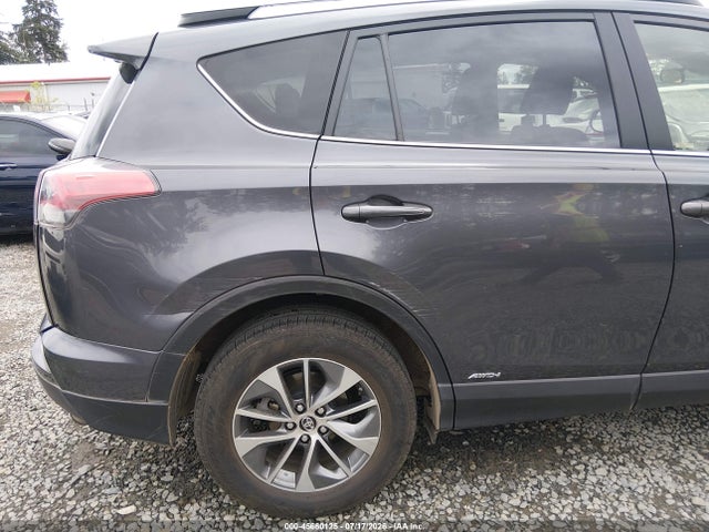 JTMRJREV2JD213989 Toyota Rav4 Hybrid Xle