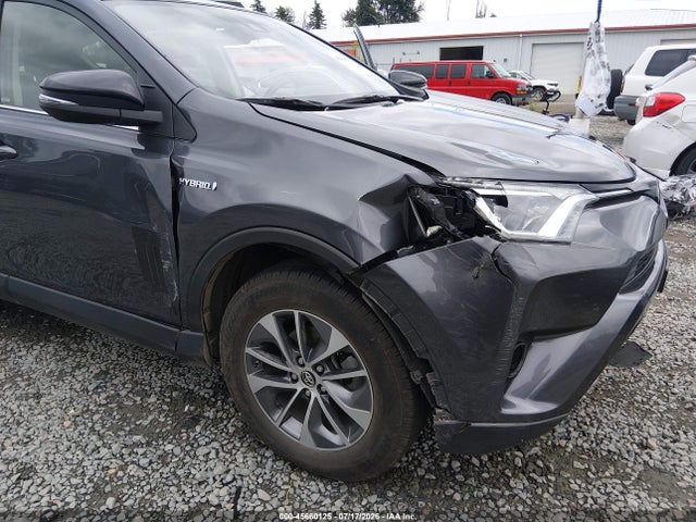 JTMRJREV2JD213989 Toyota Rav4 Hybrid Xle