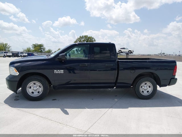 1C6RR6FGXJS290667 RAM 1500 Tradesman 4x2 6&#039;4 Box
