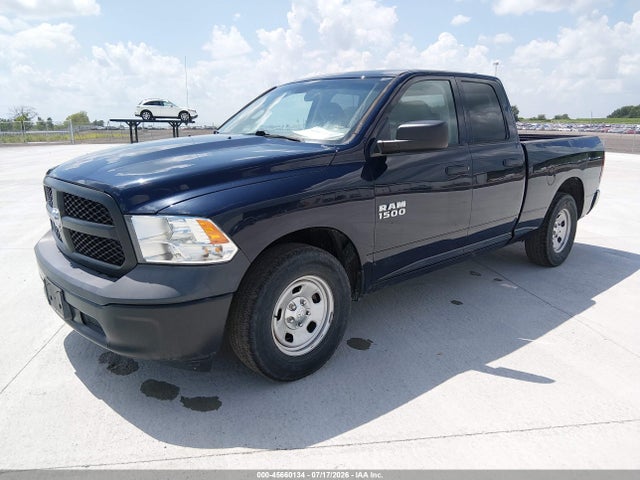 1C6RR6FGXJS290667 RAM 1500 Tradesman 4x2 6&#039;4 Box