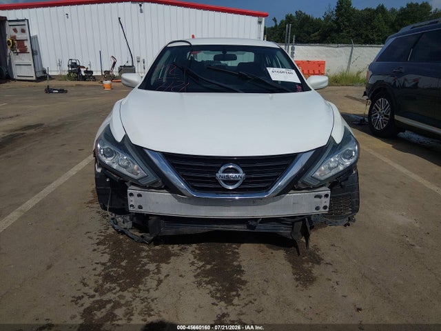 2017 Nissan Altima 2.5 S მანქანა იყიდება აუქციონზე, vin: 1N4AL3AP2HN353143, აუქციონის ნომერი: 45660160