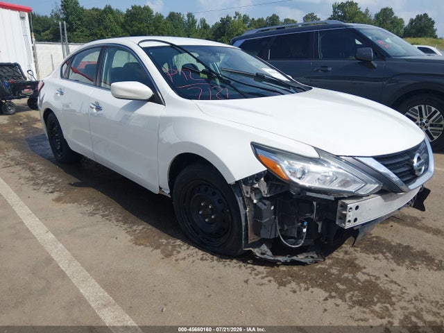 2017 Nissan Altima 2.5 S მანქანა იყიდება აუქციონზე, vin: 1N4AL3AP2HN353143, აუქციონის ნომერი: 45660160