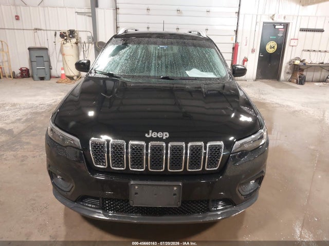 45660163 :رقم المزاد ، 1C4PJMCB3KD210538 vin ، 2019 Jeep Cherokee Latitude 4x4 مزاد بيع