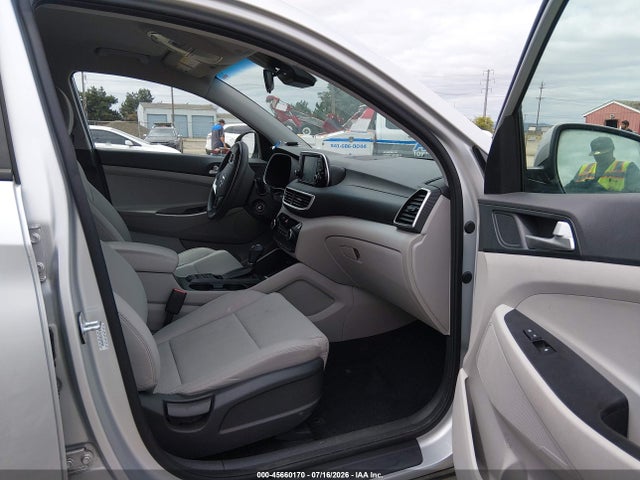 Hyundai TUCSON SE 2019 KM8J2CA43KU998380 Image 5