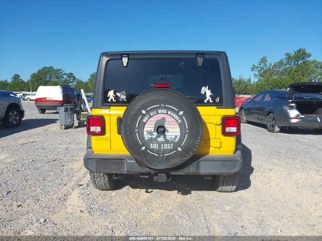 1C4HJXDG8MW737627 Jeep Wrangler Unlimited Sport S 4x4